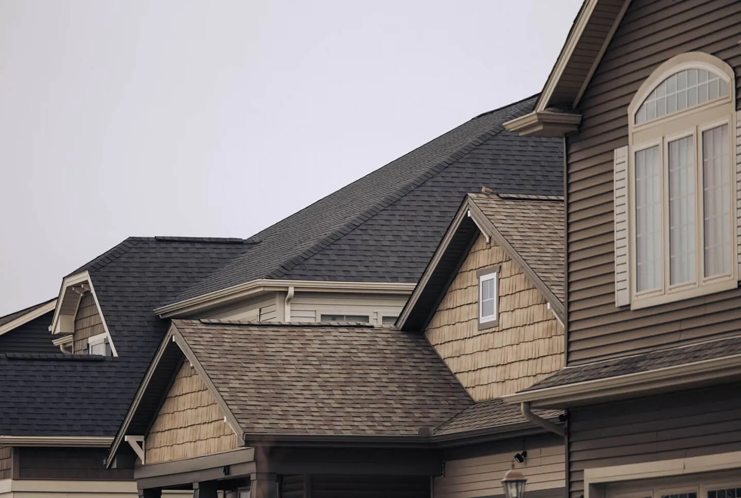 Newly installed roof after Crestline replacement, project 2